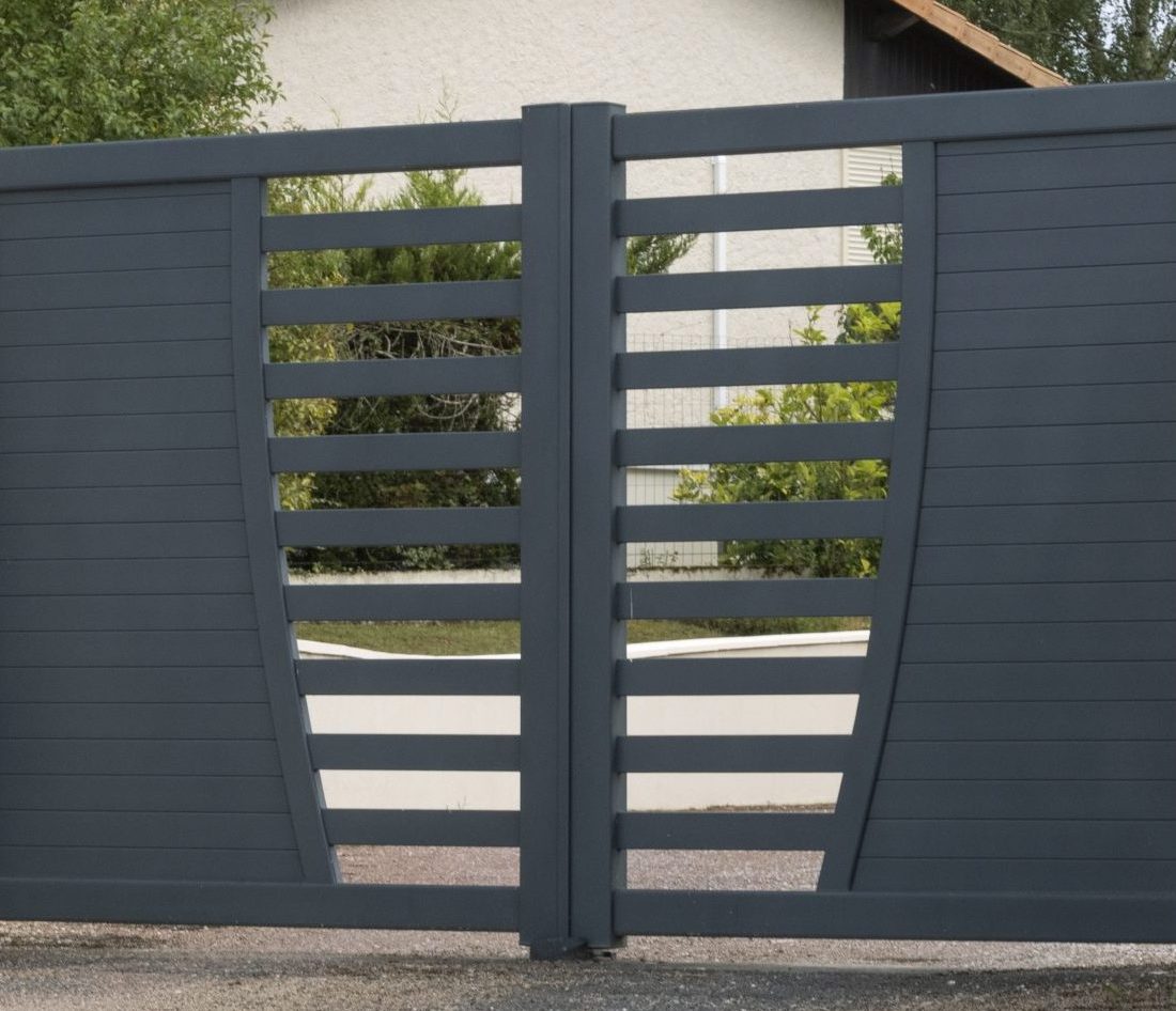 Portail sur mesure en aluminium